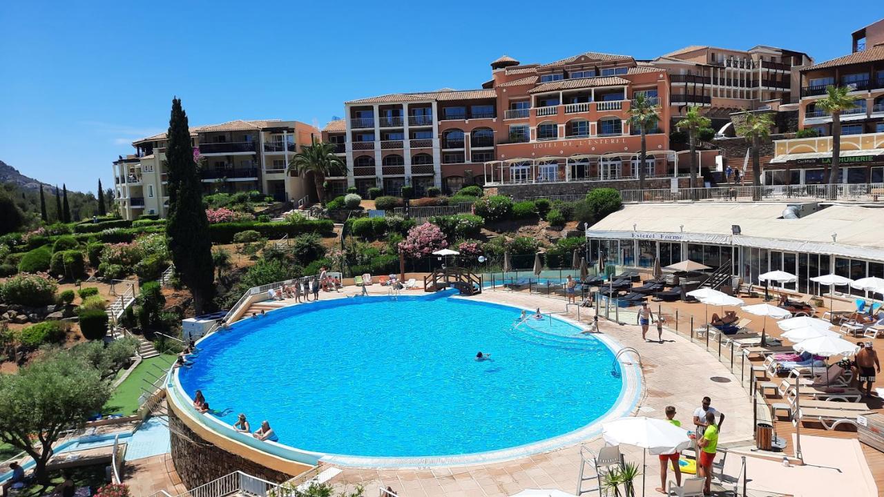 Huuummm C'Est La ! Beau T2 Cap Esterel Village Avec Clim ! Saint-Raphaël Εξωτερικό φωτογραφία
